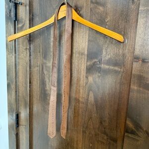 Ashleigh Ties Since 1914 Brown Silk skinny Necktie with intricate pattern